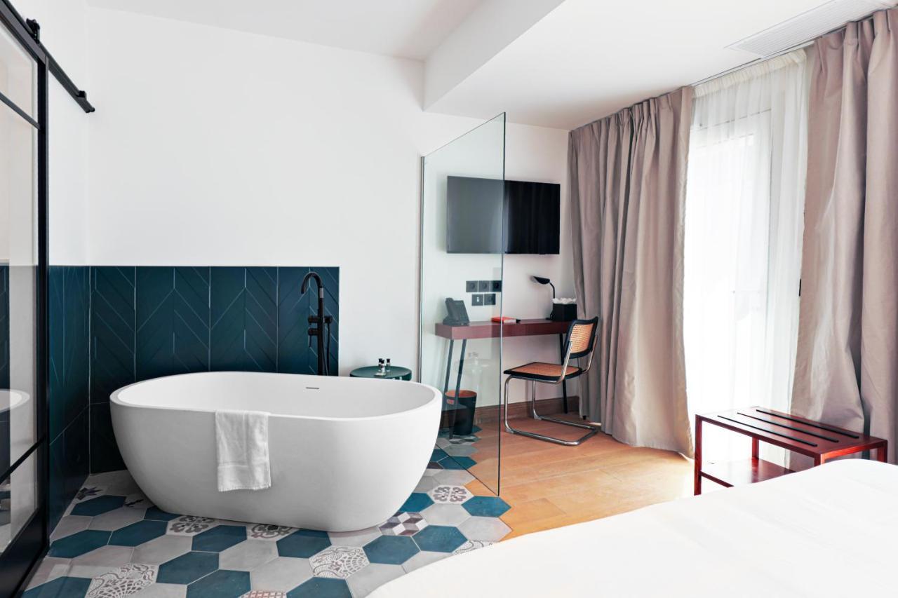 ארסשון Victoria Boutique Hotel מראה חיצוני תמונה